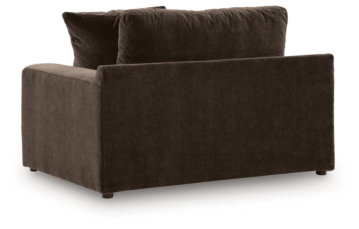 Maxton Heights Oversized Chair - 6780723 - product view or room setting; only chair included (supplier image 8)