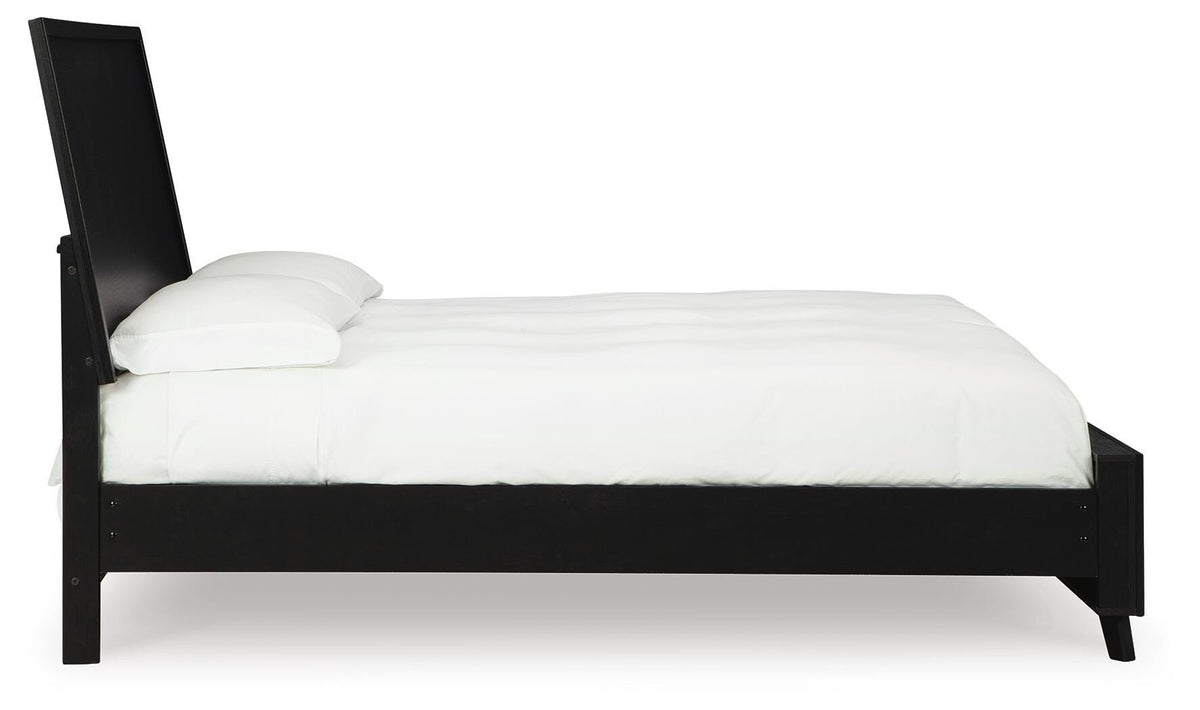 Danziar Panel Bed