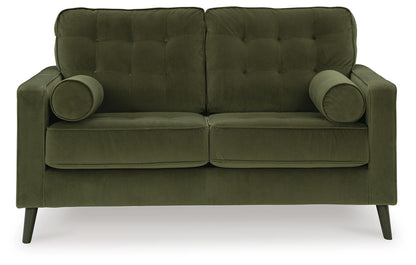 Reveon Lakes Sofa and Loveseat - 26404U1 - product view or room setting; complete kit and included component views (supplier image 8)