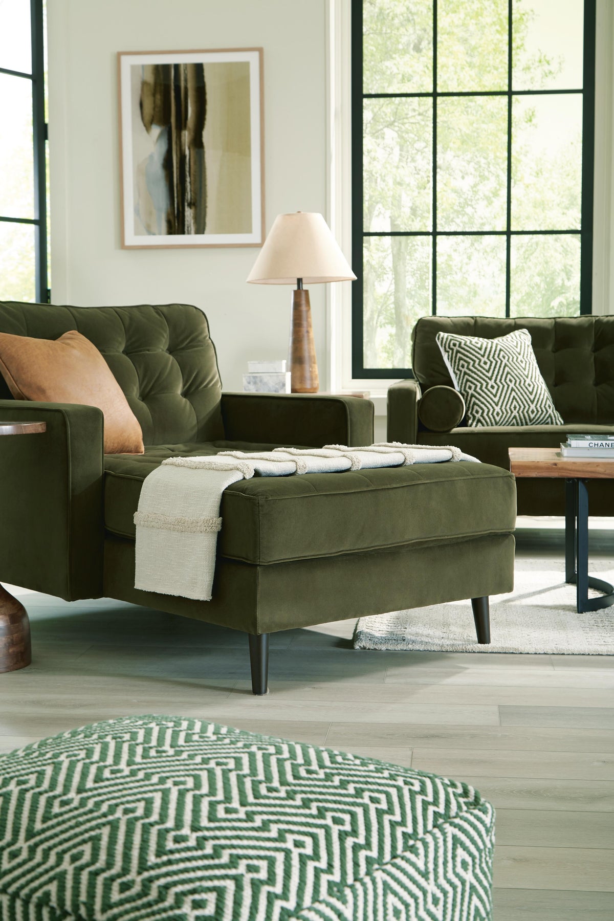 Reveon Lakes Chaise - 2640415 - product view or room setting; only chaise lounge included (supplier image 6)