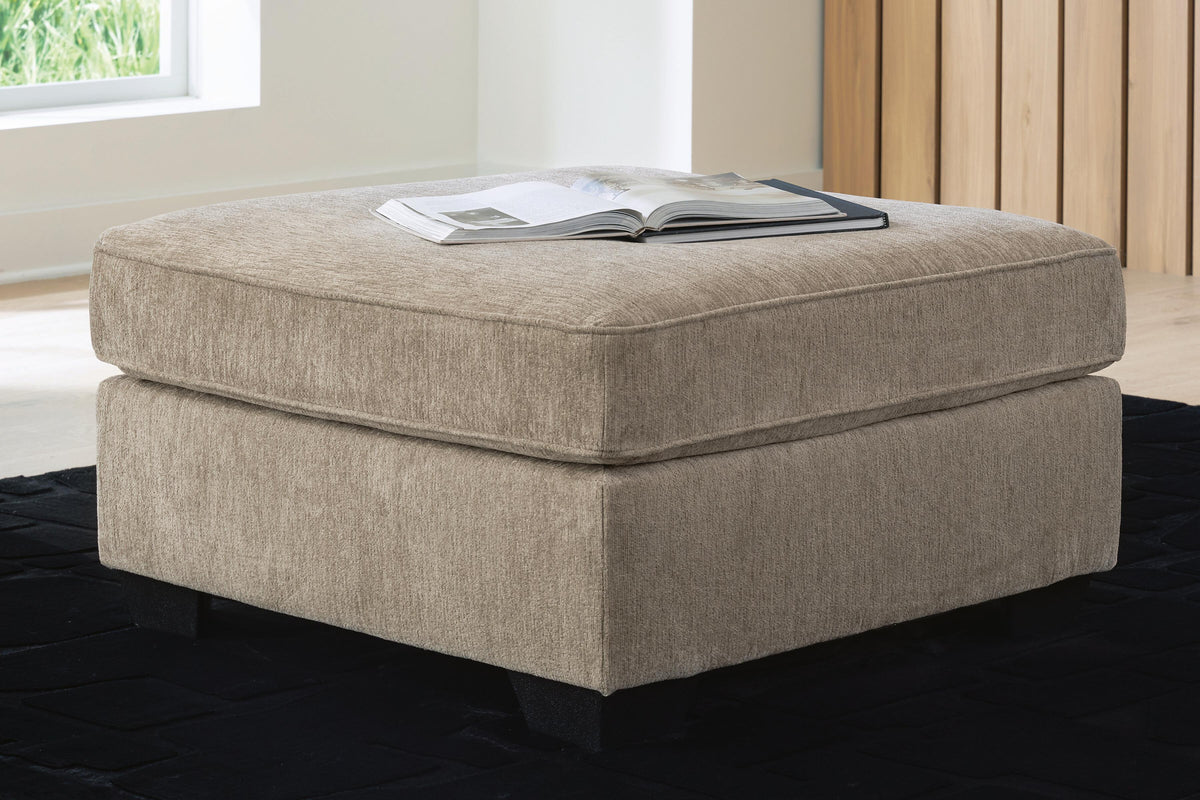 Olten Ottoman - 3130408 - product view or room setting; only ottoman included (supplier image 7)