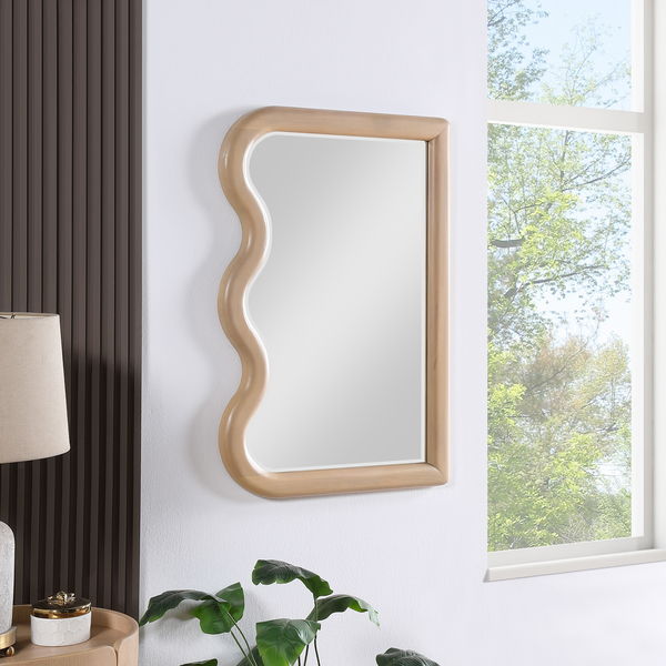 Winnie - Mirror