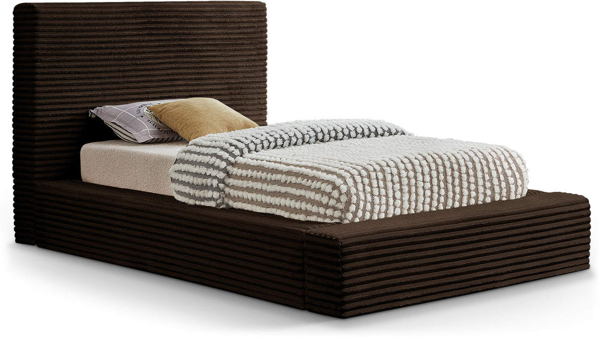 Dexter - Bed
