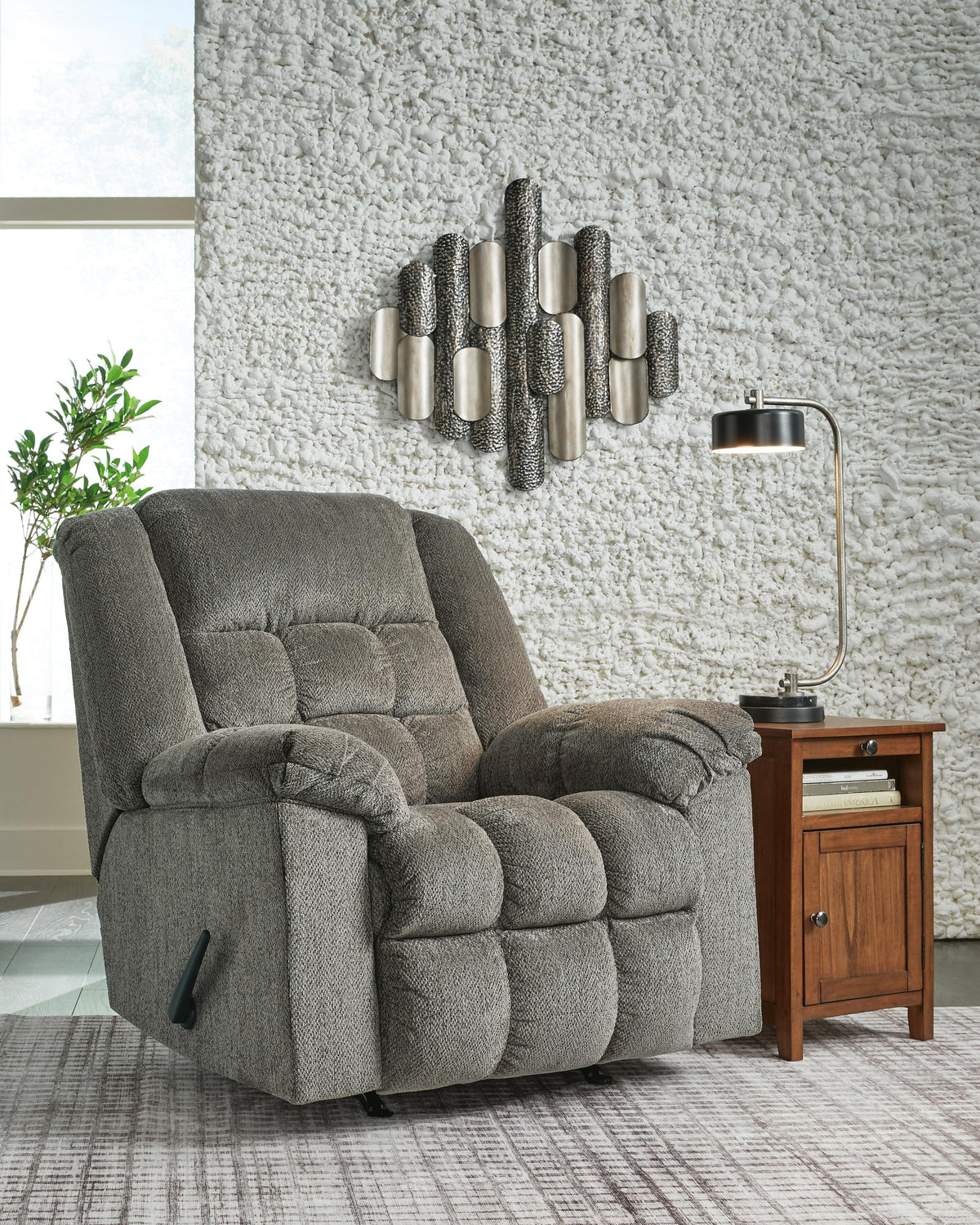 Kegler Recliner - 4450425 - product view or room setting; only recliner included (supplier image 11)
