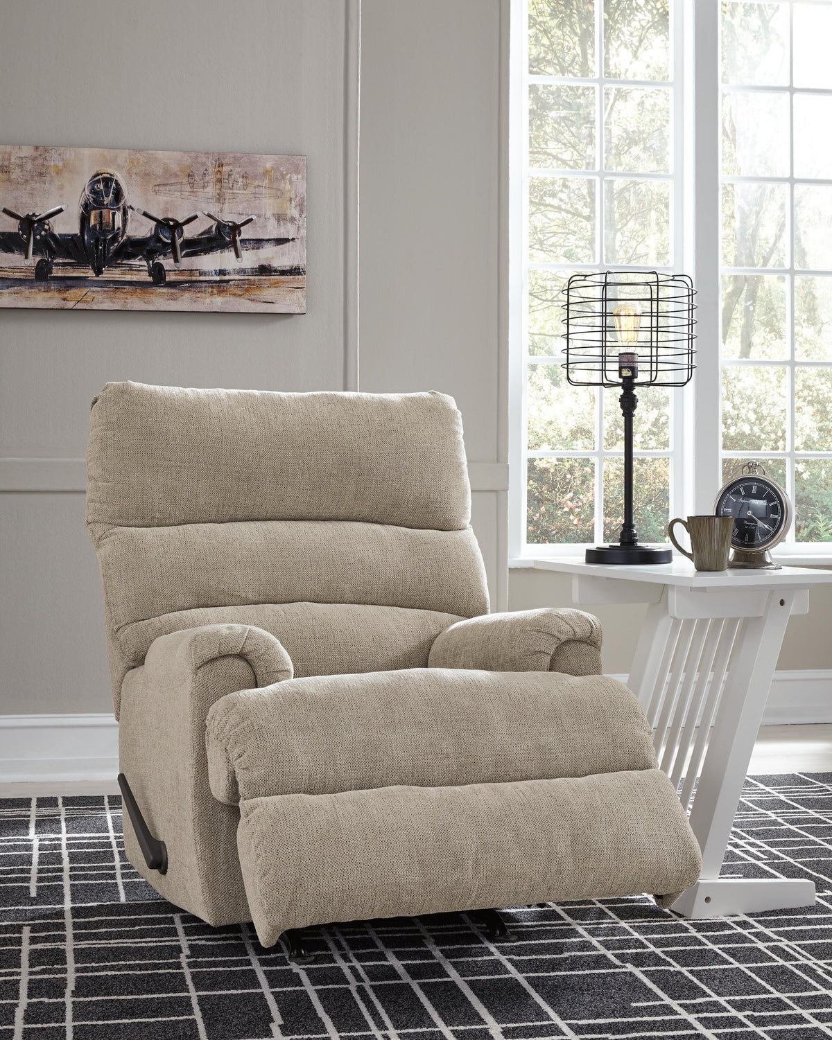 Man Fort Recliner - 4660425 - product view or room setting; only recliner included (supplier image 14)