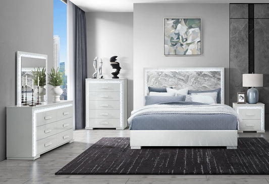Naomi - 5 Piece Bedroom Set - Silver