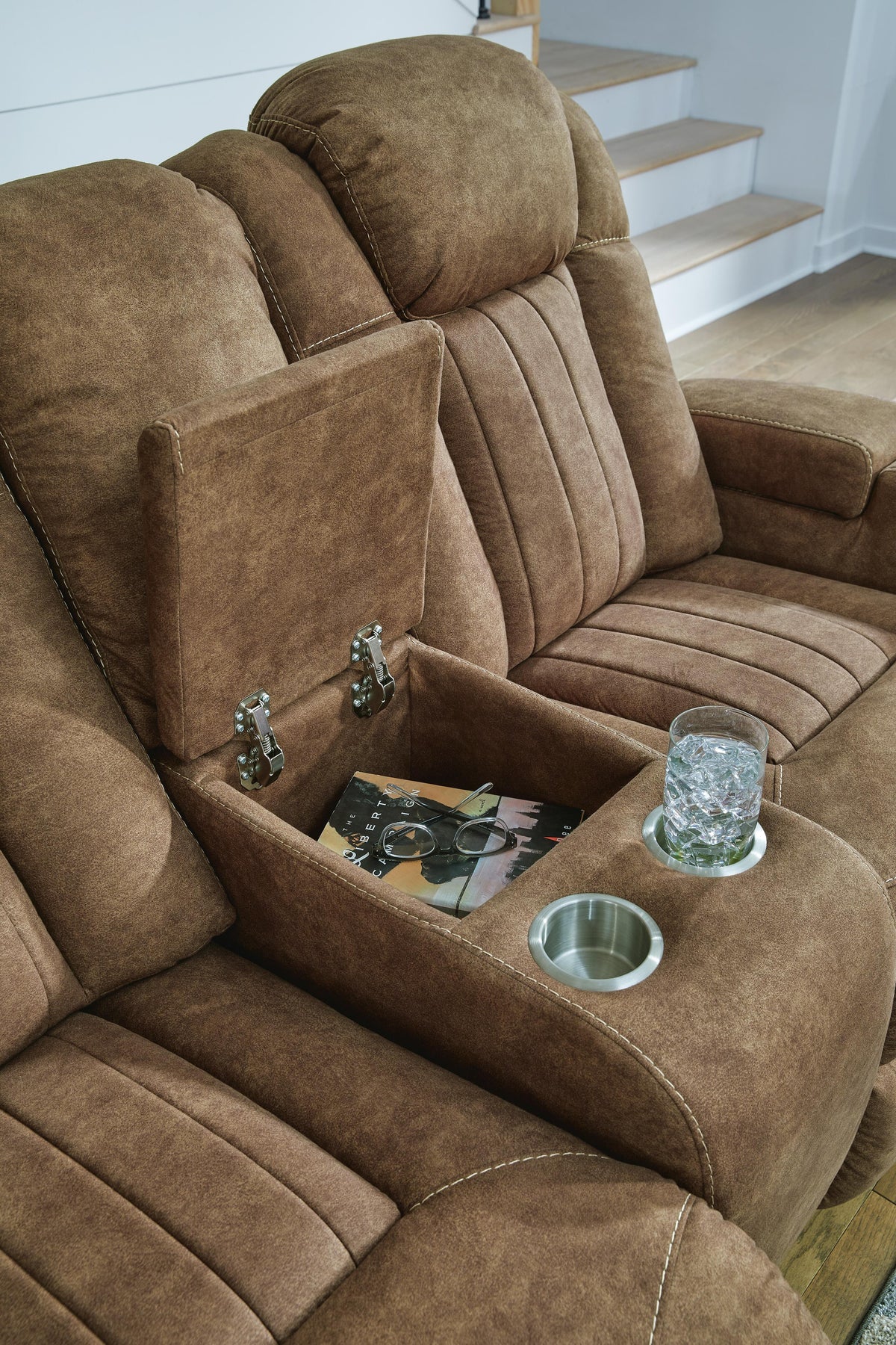 Wolfridge Living Room Sets - 60703U1, 60703U2 - finish or detail (supplier image 6)
