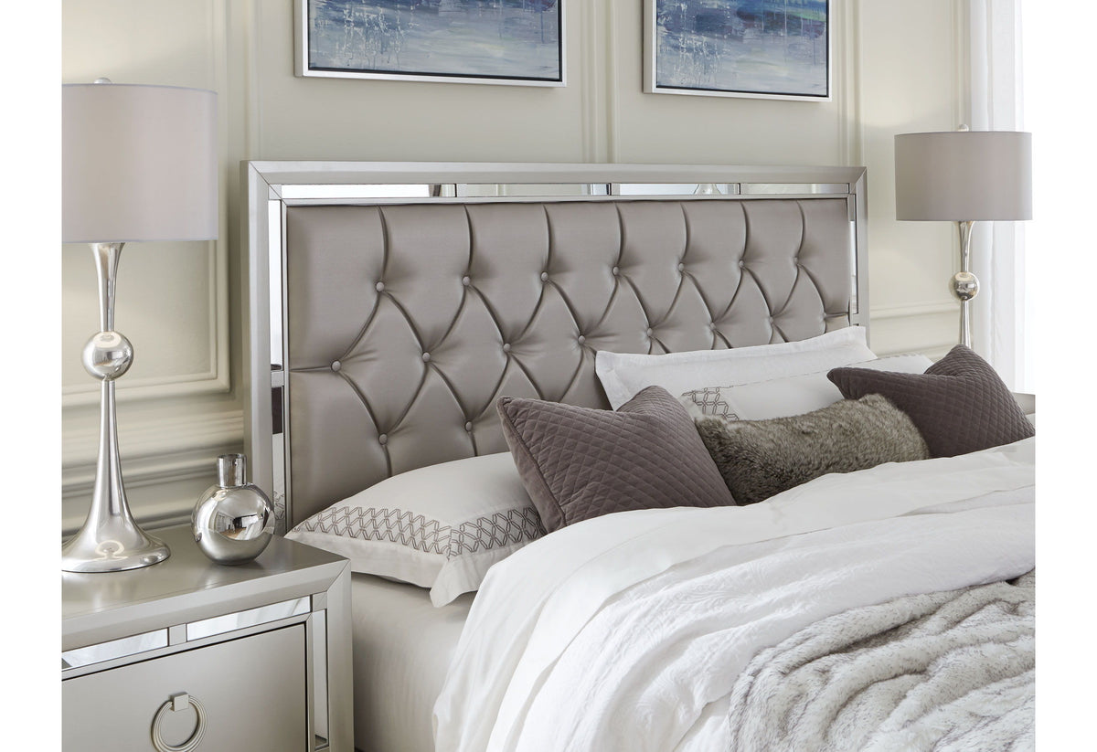 Riley - Bed - Silver
