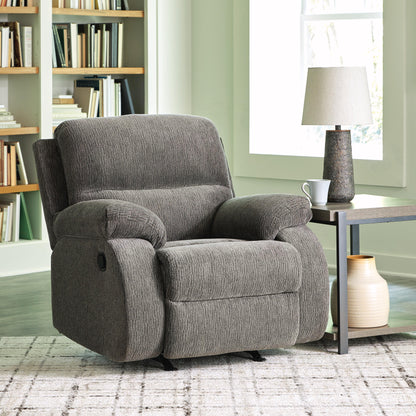 Scranto Recliner - 6650225 - product view or room setting; only recliner included (supplier image 2)