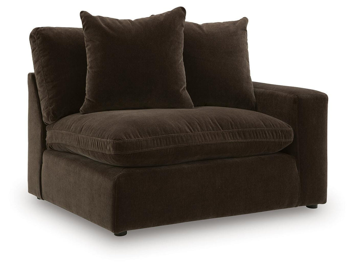 Maxton Heights Sectional - 67807S4, 67807S5, 67807S3, 67807S2, 67807S1 - product view or room setting; complete kit and included component views (supplier image 17)