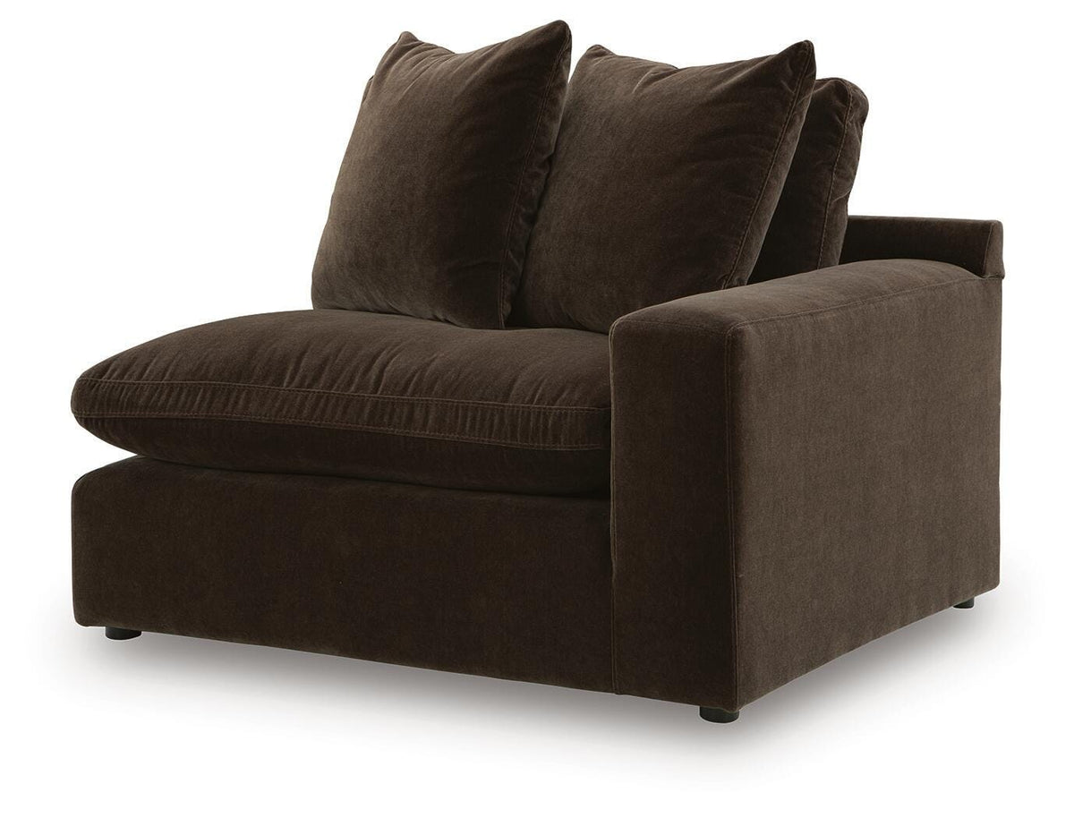 Maxton Heights Sectional - 67807S4, 67807S5, 67807S3, 67807S2, 67807S1 - product view or room setting; complete kit and included component views (supplier image 19)
