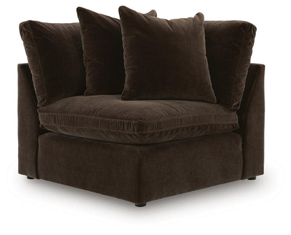 Maxton Heights Sectional - 67807S4, 67807S5, 67807S3 - product view or room setting; complete kit and included component views (supplier image 20)