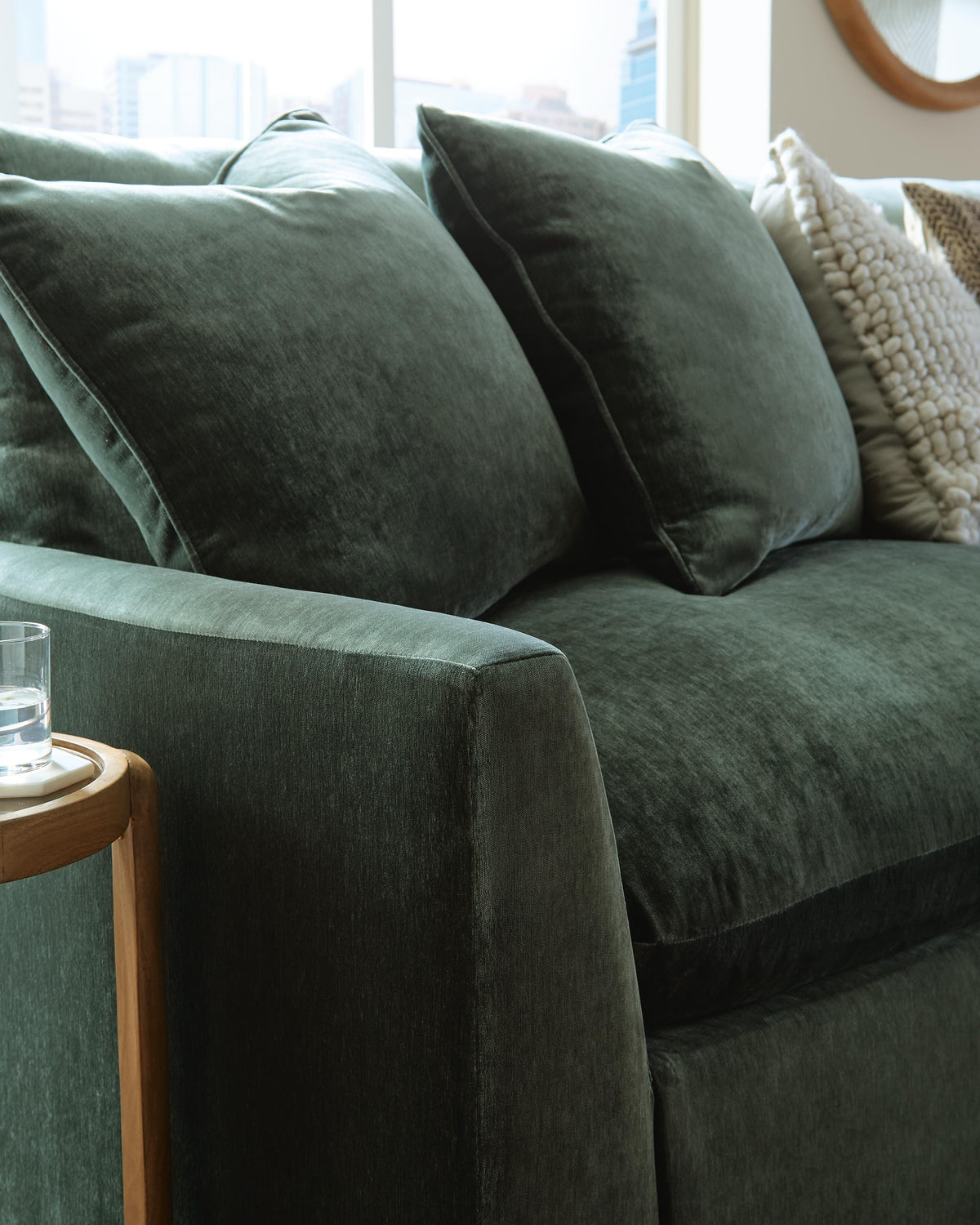 Carriage View 3-Piece Sectional - 78001S1 - finish or detail (supplier image 4)