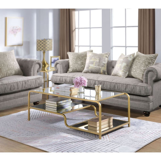 Astrid - Table