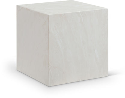 Piazza - Table