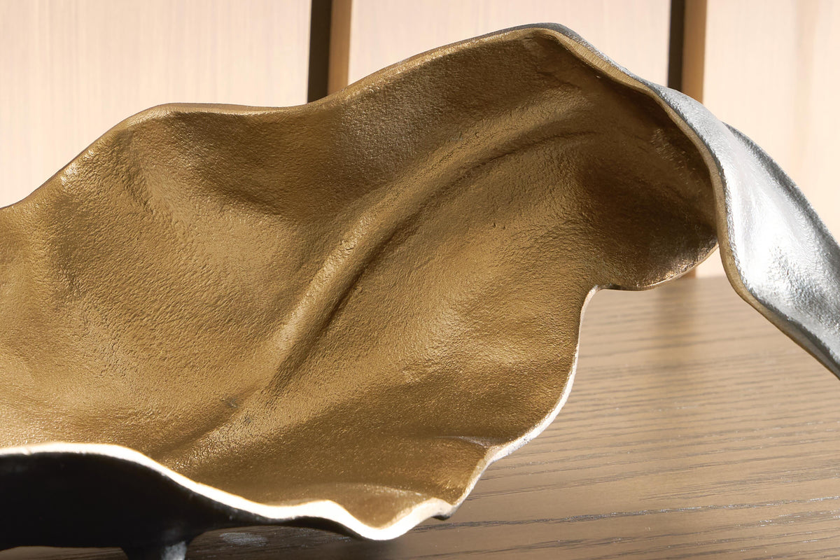Melinda Sculpture - A2000416 - finish or detail (supplier image 3)