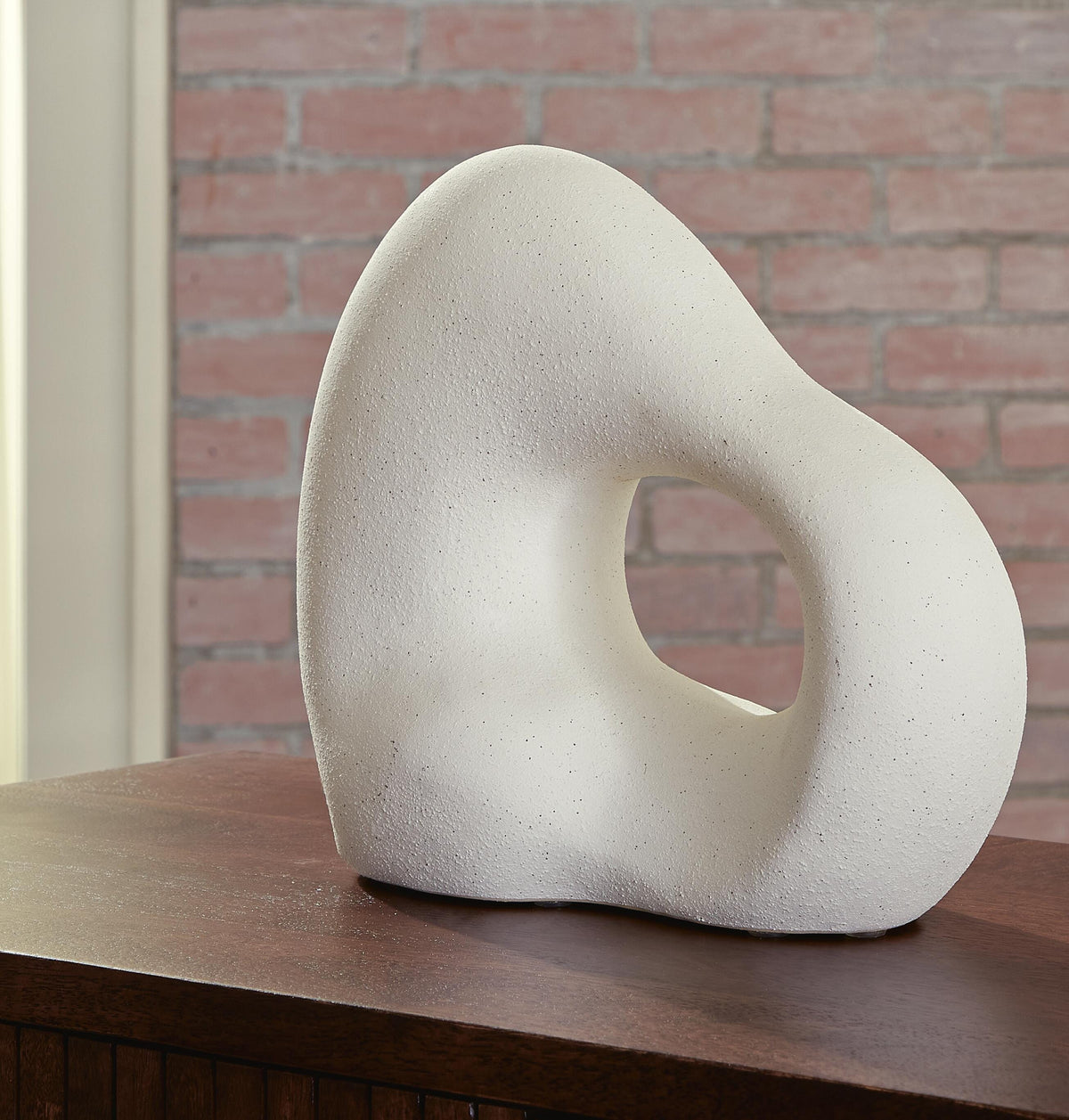 Arthrow Sculpture - A2000649 - product view or room setting; only sculpture included (supplier image 8)