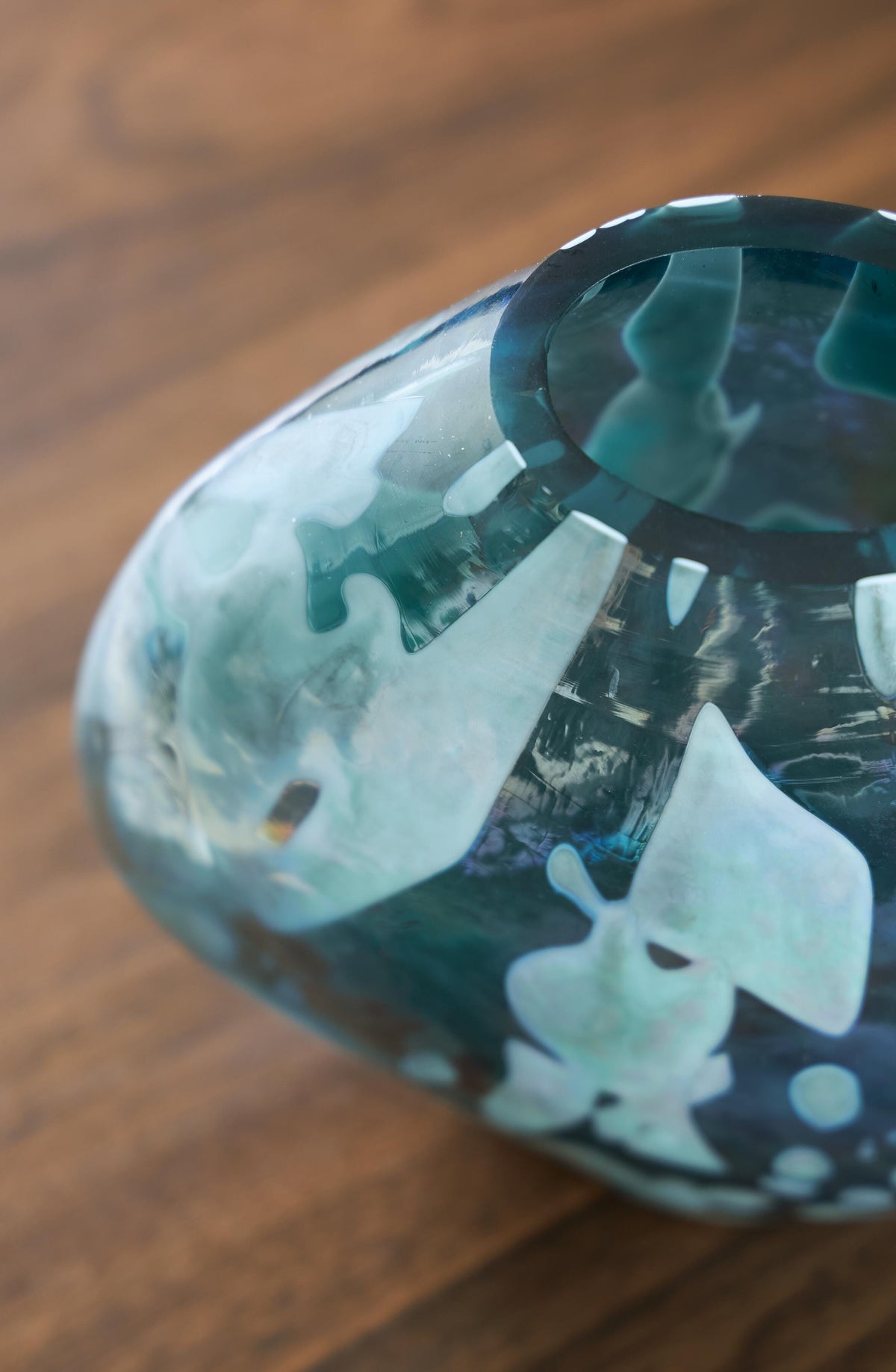 Cartshaw Vase - A2000738 - finish or detail (supplier image 3)