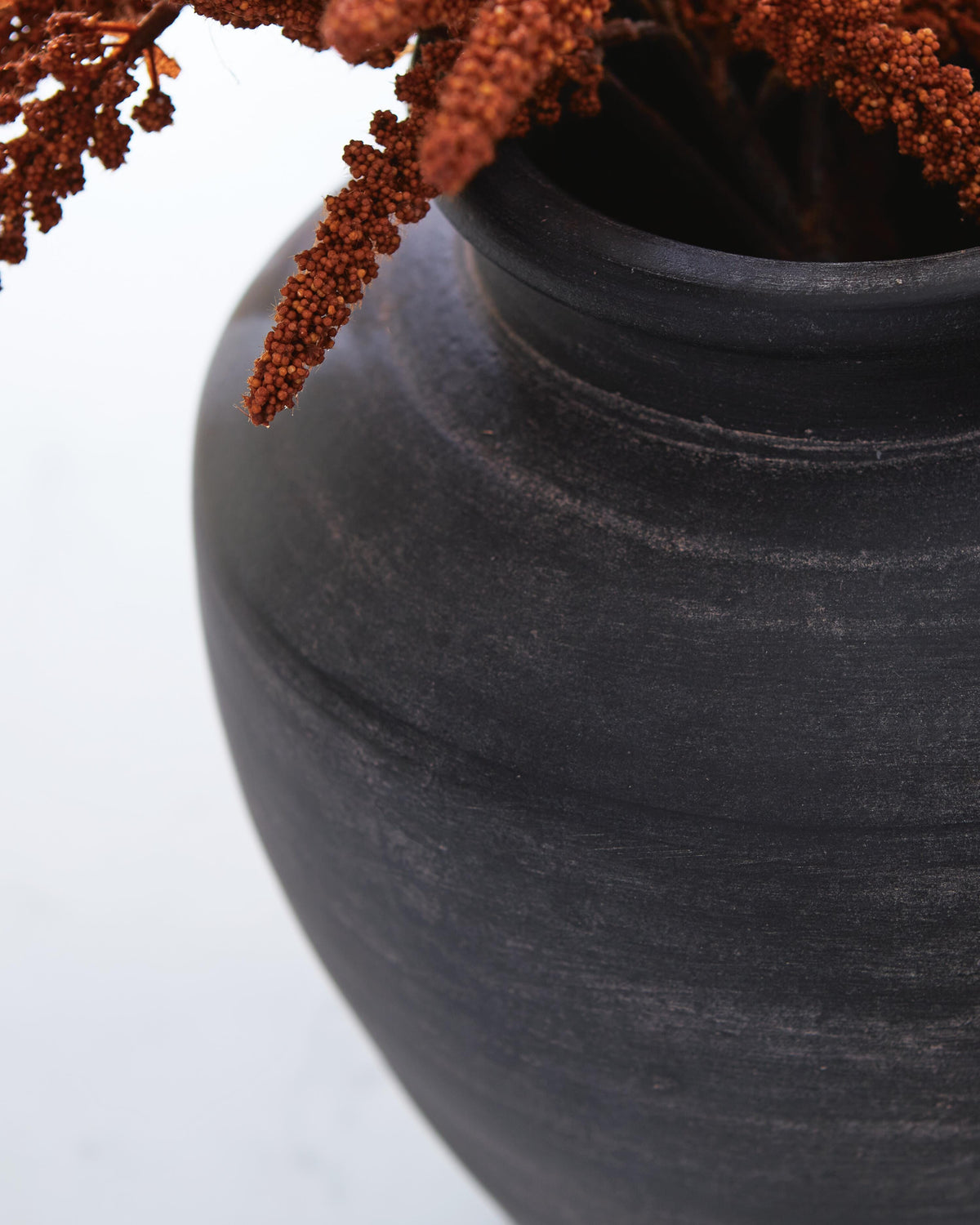 Meadie Vase - A2000791 - finish or detail (supplier image 15)