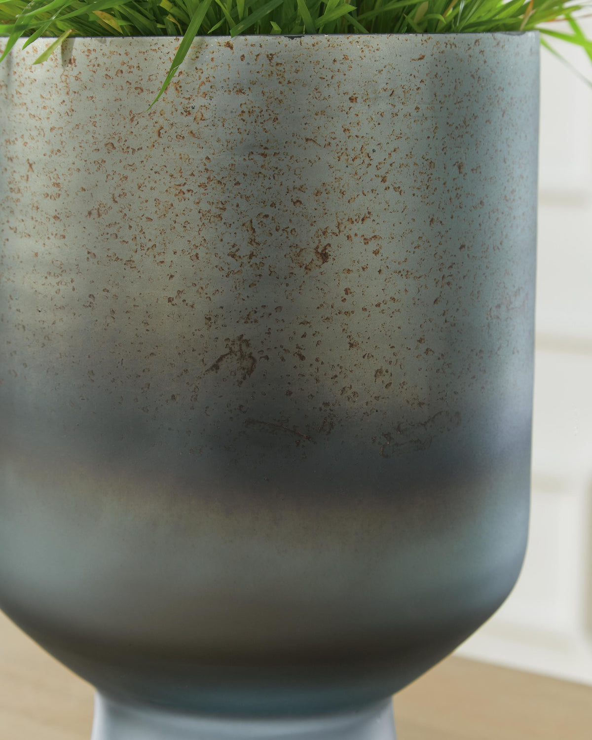 Pennmore Vase - A2000813 - finish or detail (supplier image 4)