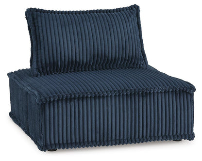 Bales Sectional - A3000662A7, A3000662A4, A3000662A6, A3000662A3, A3000662A5, A3000662A2, A3000662A1 - product view or room setting; complete kit and included component views (supplier image 62)