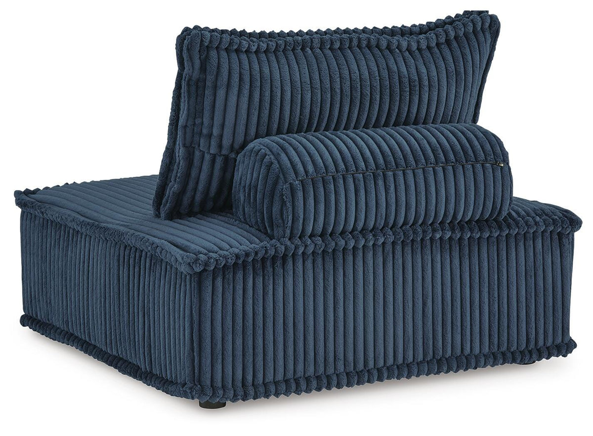 Bales Sectional - A3000662A7, A3000662A4, A3000662A6, A3000662A3, A3000662A5, A3000662A2, A3000662A1 - product view or room setting; complete kit and included component views (supplier image 66)