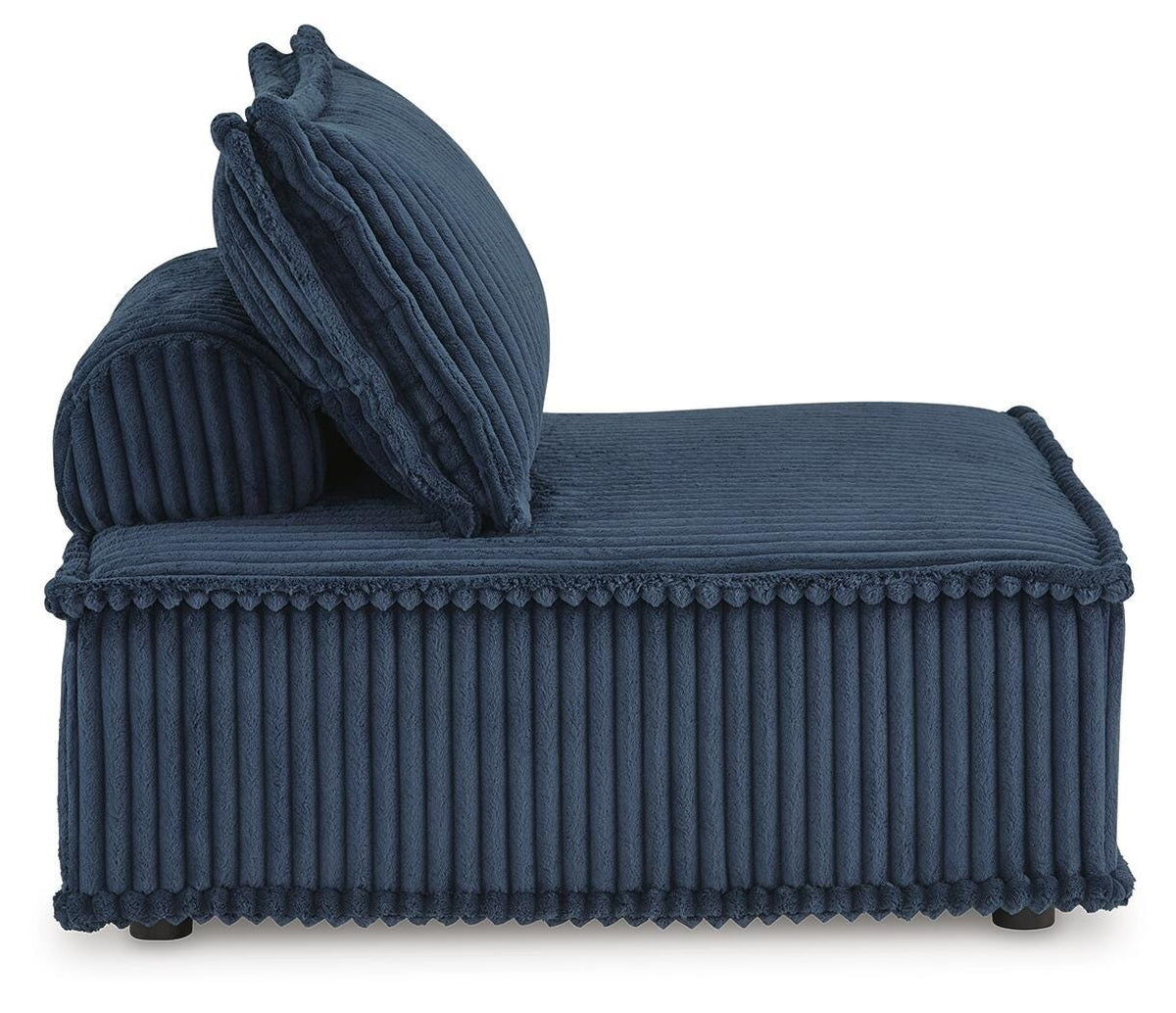 Bales Sectional - A3000662A7, A3000662A4, A3000662A6, A3000662A3, A3000662A5, A3000662A2, A3000662A1 - product view or room setting; complete kit and included component views (supplier image 65)
