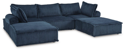 Bales Sectional - A3000662A4 - product view or room setting; complete kit and included component views (supplier image 71)