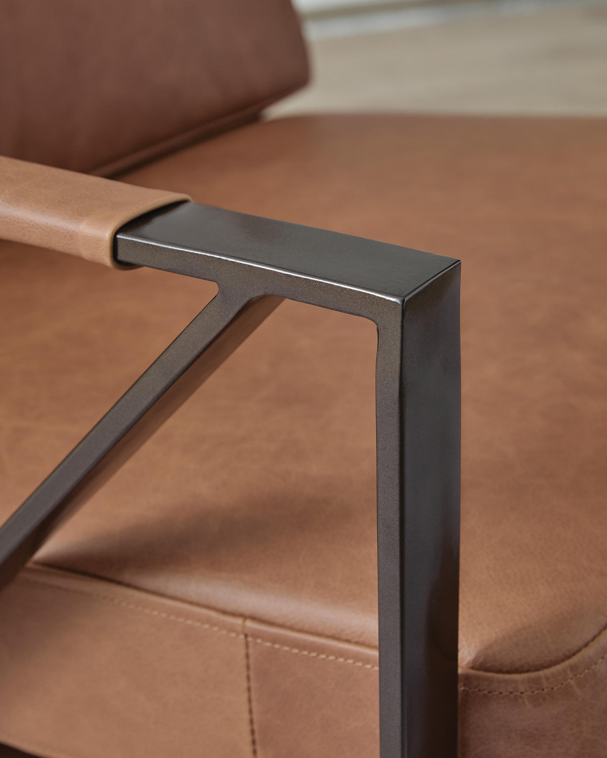 Garronmont Accent Chair - A3000762 - finish or detail (supplier image 7)