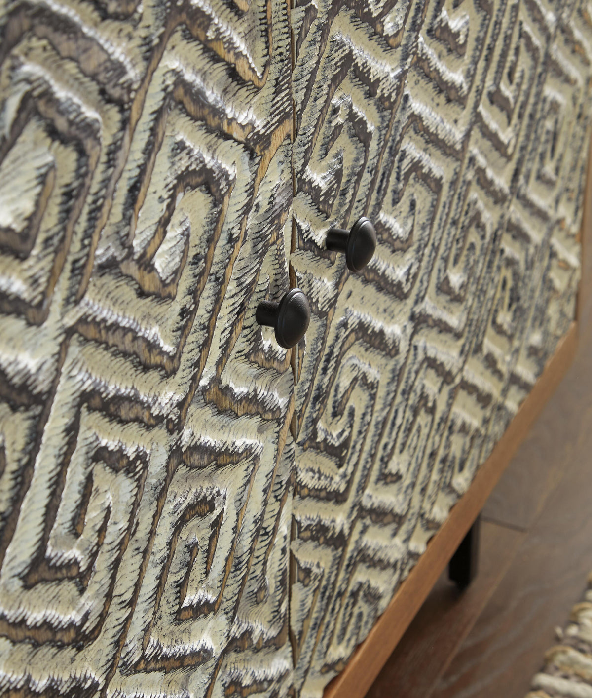 Kerrings Accent Cabinet - A4000258 - finish or detail (supplier image 10)