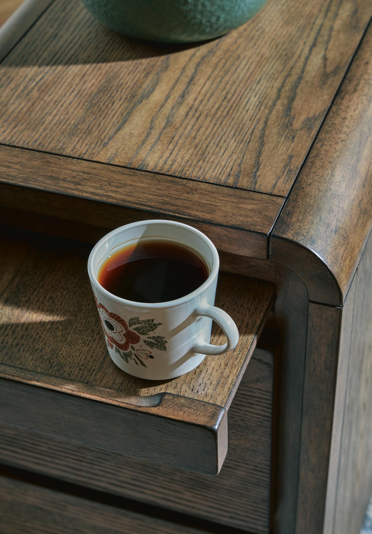 Jensworth Accent Table - A4000636 - finish or detail (supplier image 10)