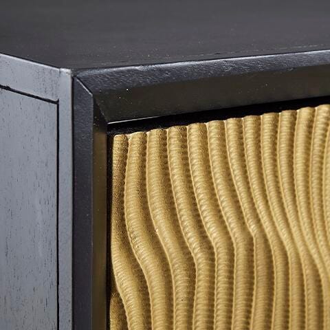Tayner Accent Cabinet - A4000654 - finish or detail (supplier image 7)