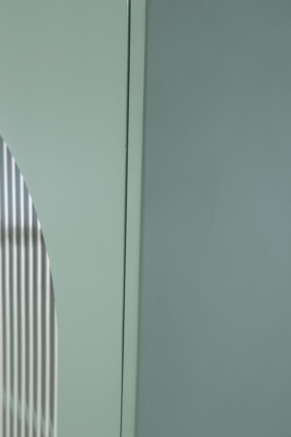 Adwen Accent Cabinet - A4000665 - finish or detail (supplier image 7)