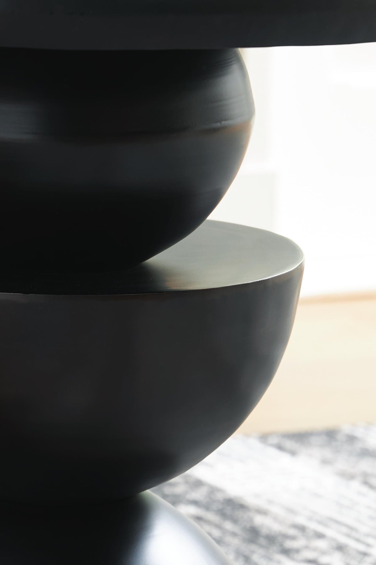 Kurtson Accent Table - A4000680 - finish or detail (supplier image 3)