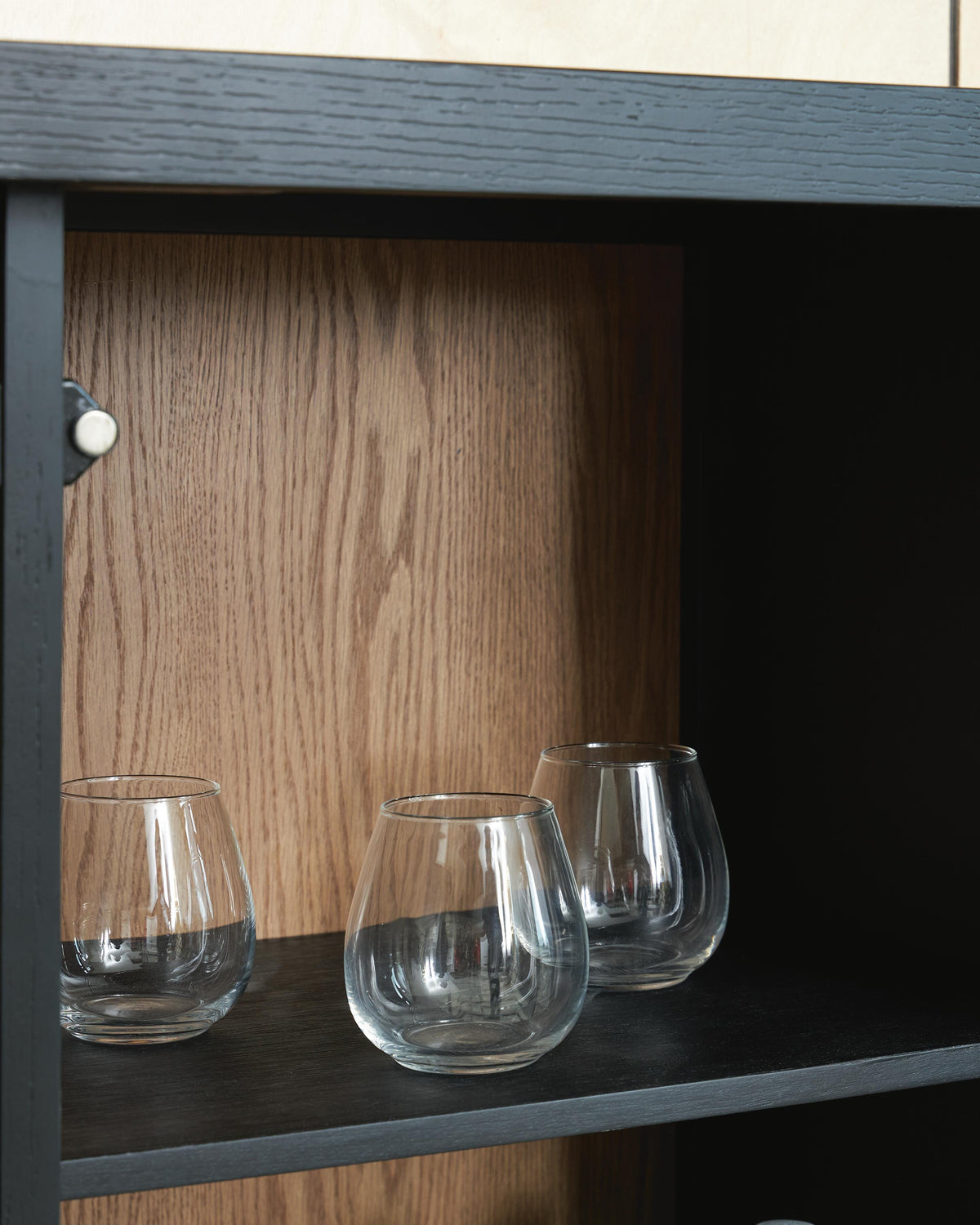 Armenleigh Accent Cabinet - A4000702 - finish or detail (supplier image 5)