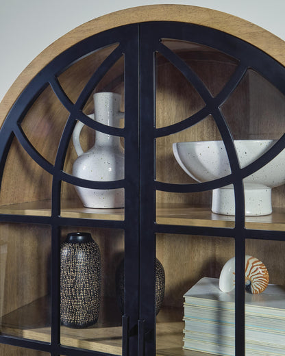 Gwenwich Accent Cabinet - A4000704 - finish or detail (supplier image 6)
