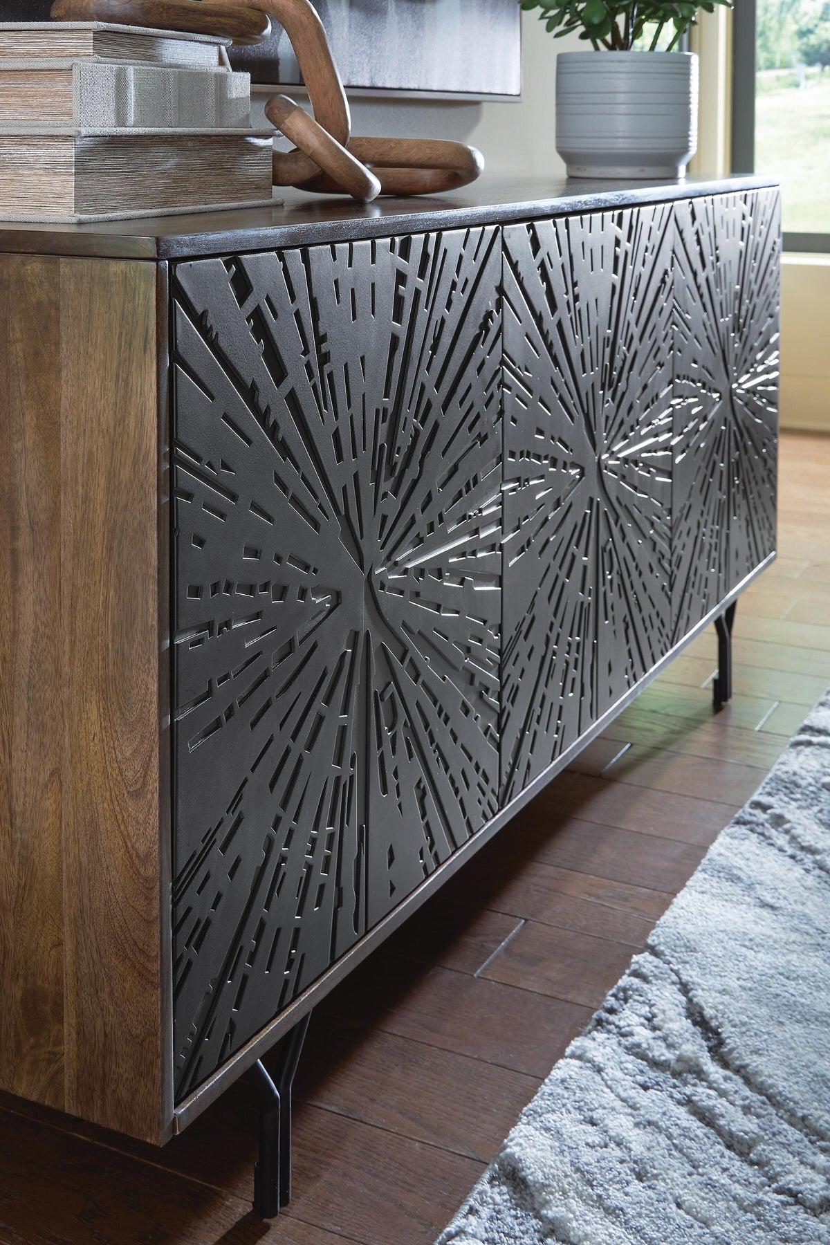 Lavinmont Accent Cabinet - A4000710 - finish or detail (supplier image 7)