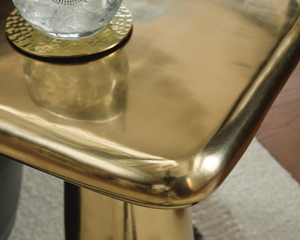 Dallenburg Accent Table - A4000717 - finish or detail (supplier image 4)