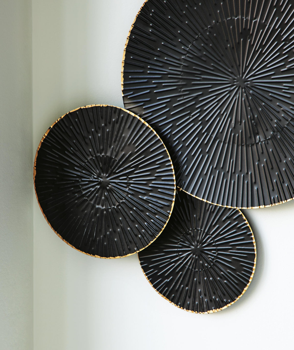 Rhetlen Wall Decor - A8010301 - finish or detail (supplier image 6)