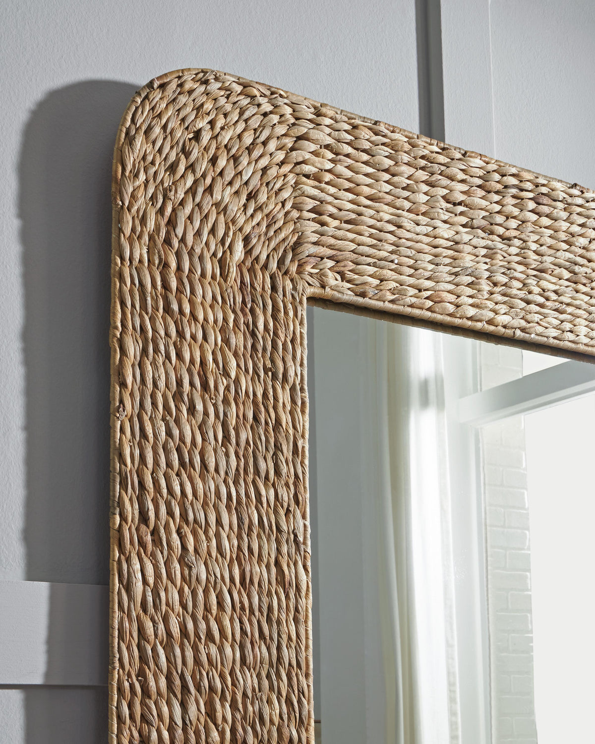 Norigan Floor Mirror - A8010438 - finish or detail (supplier image 5)