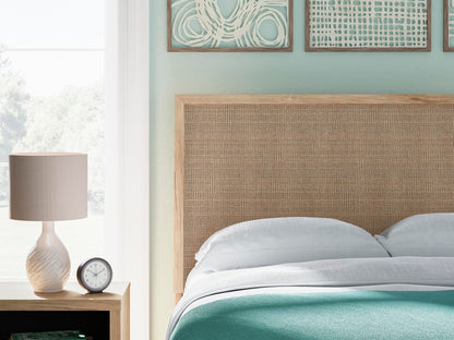 Cielden Panel Bed