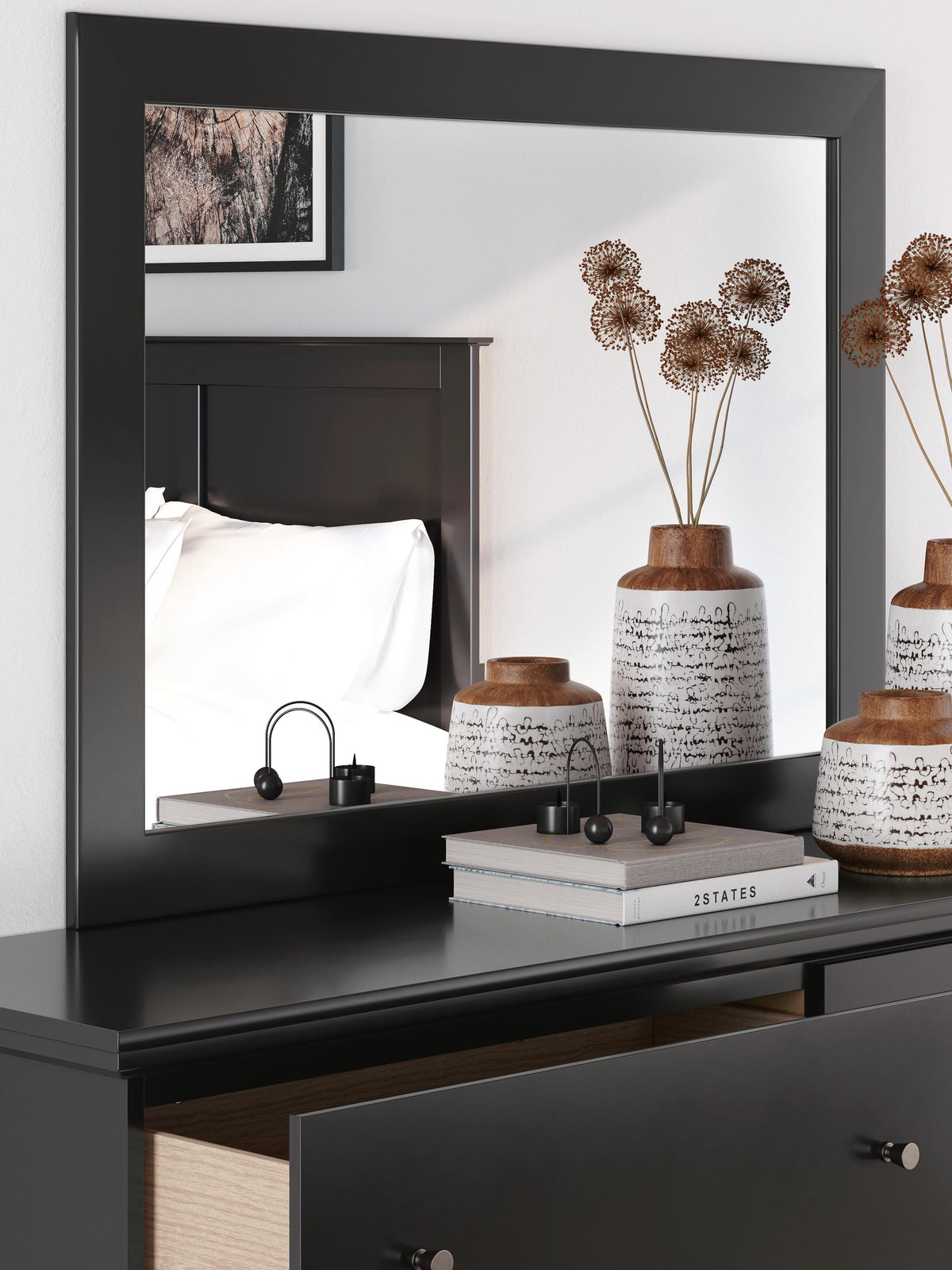 Maribel Bedroom Mirror - B138-35 - finish or detail (supplier image 5)