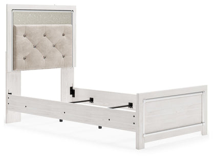 Altyra Panel Bed