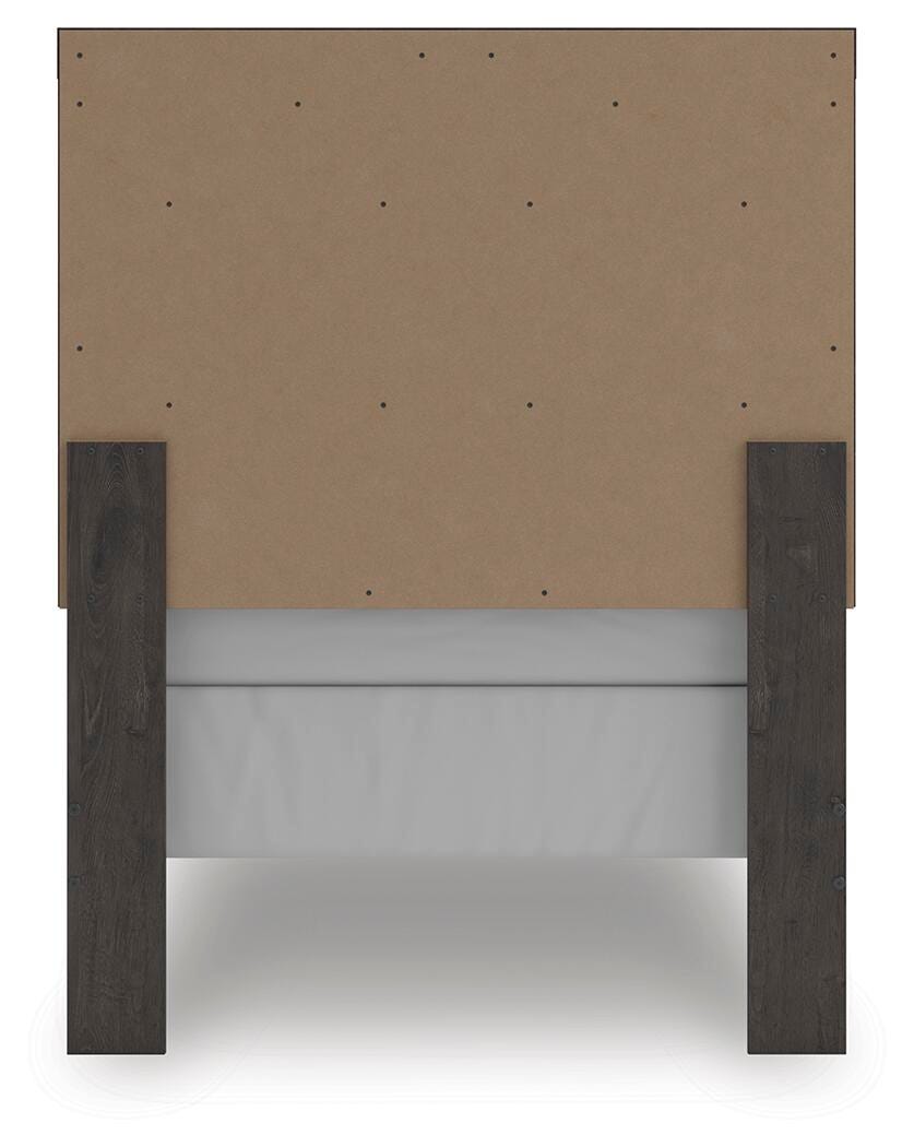 Prendonea Bedroom Sets - B3789B5 - product view or room setting; complete kit and included component views (supplier image 87)