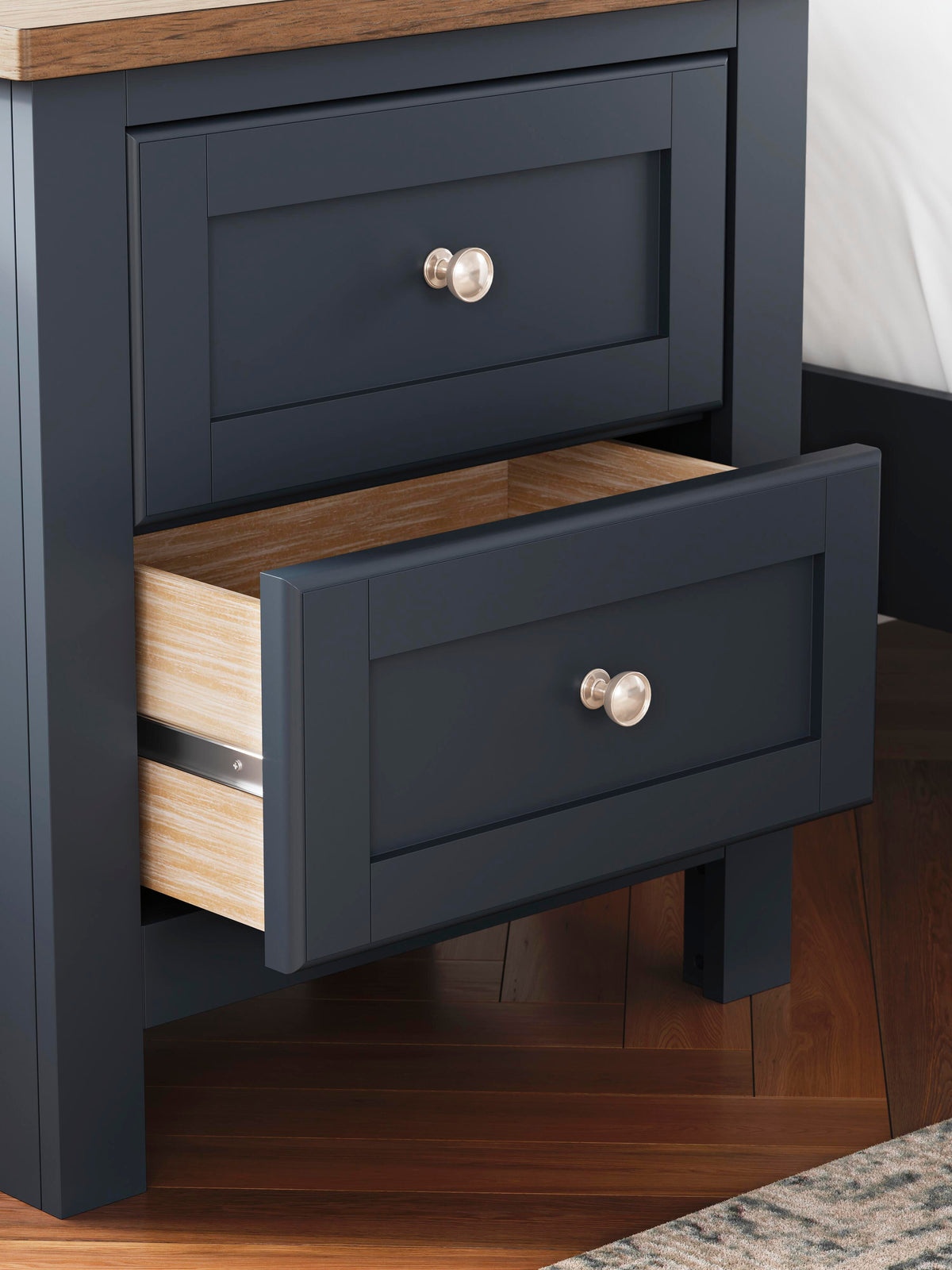 Landocken Nightstand - B414-92 - finish or detail (supplier image 10)