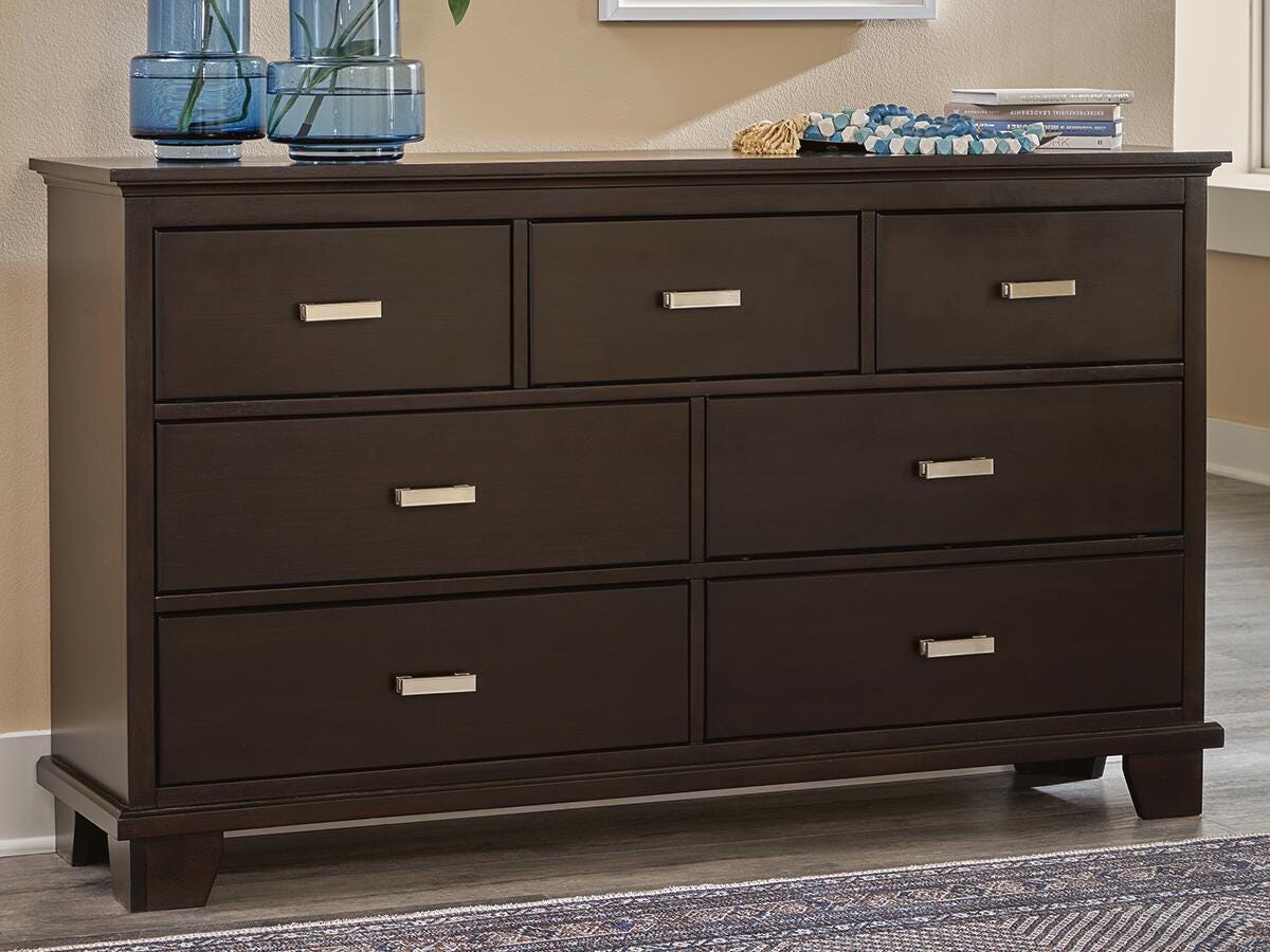 Covetown Bedroom Sets - B441B10, B441B7, B441B3, B441B11, B441B12, B441B5, B441B14, B441B13, B441B15 - product view or room setting; complete kit and included component views (supplier image 20)