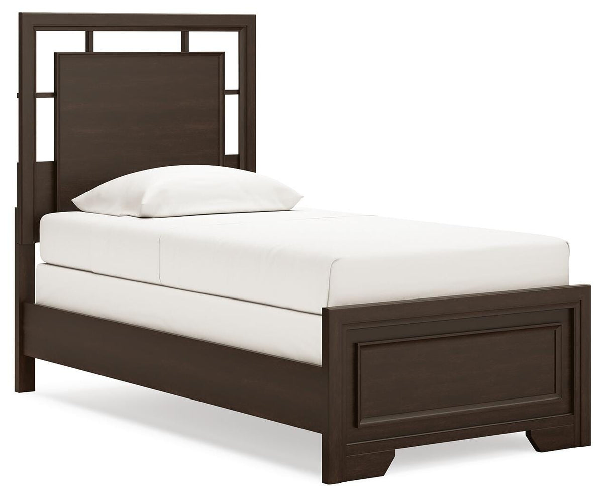 Covetown Bedroom Sets - B441B3 - product view or room setting; complete kit and included component views (supplier image 36)