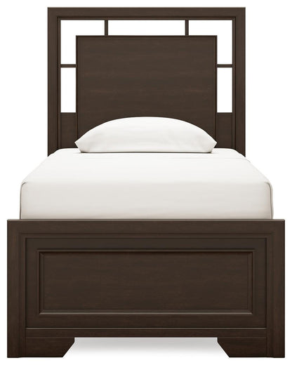 Covetown Bedroom Sets - B441B3 - product view or room setting; complete kit and included component views (supplier image 41)