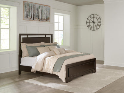 Covetown Bedroom Sets - B441B7, B441B12, B441B14, B441B17 - product view or room setting; complete kit and included component views (supplier image 34)