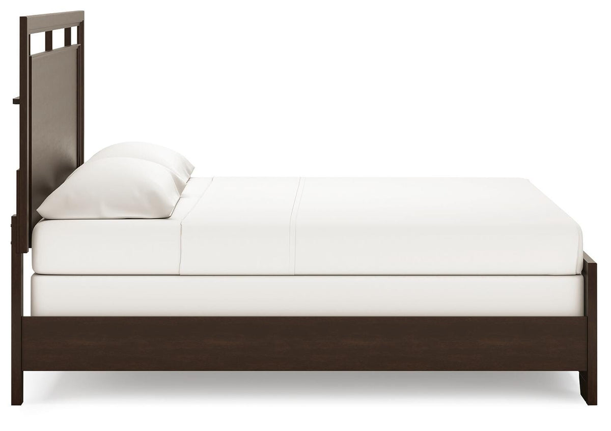 Covetown Bedroom Sets - B441B10, B441B15 - product view or room setting; complete kit and included component views (supplier image 7)